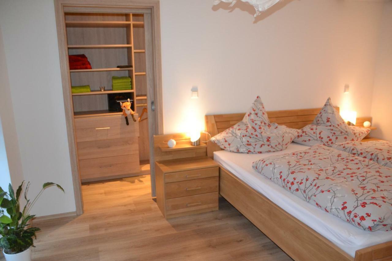 Eifelgold Apartment Habscheid ภายนอก รูปภาพ